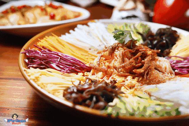 吃腻了自己城市的烧烤,吃腻了火锅烧烤