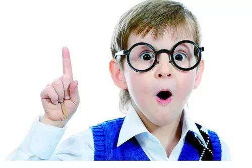 儿童近视7种早期症状,儿童近视的4大早期表现