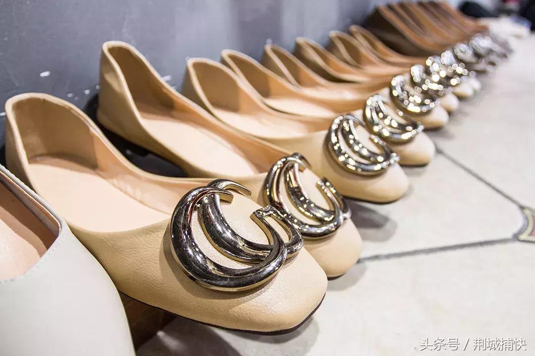 听说不打扮男人就爱出轨？这种事不可能在荆州姑娘伢身上发生……