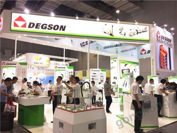 IAS∣智造圈正上演“自我革命”，数字化抢夺C位