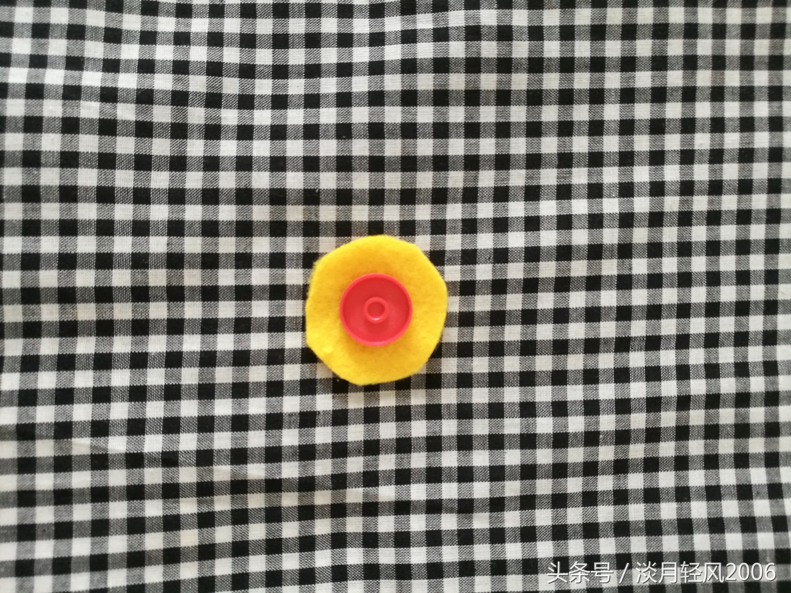 中秋节快到了做个灯笼赏月,中秋节快到了做一个纸灯笼