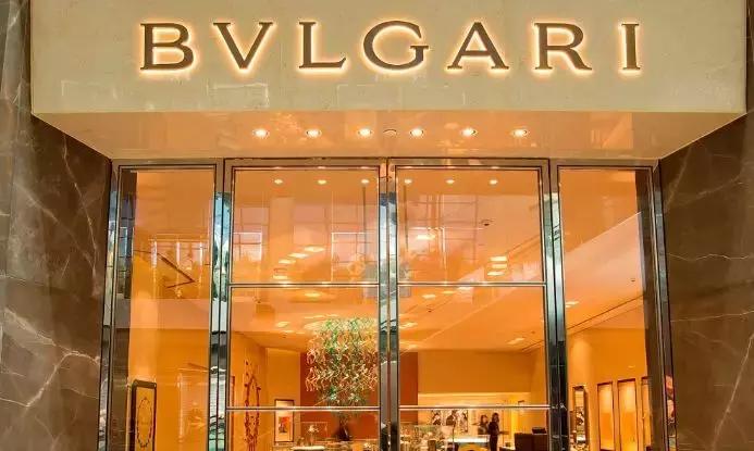 在新加坡怎么住最省钱,在新加坡装修店面