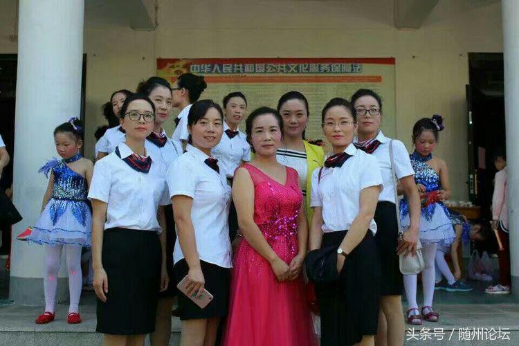 生态教育促成长浓墨重彩绘华章——记阔步前进中的洪山镇中心学校