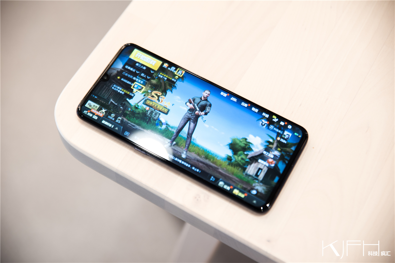 vivox23最好的功能,vivox23评测外观惊艳拍照更惊人