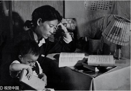 1978-2018，中国人和外国人如何看待这40年