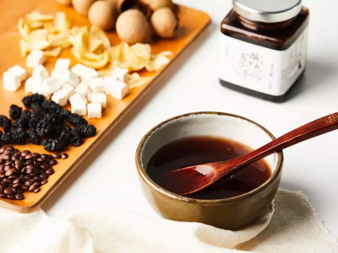 睡不着觉喝酸枣仁膏有用吗,睡不着推荐一下酸枣仁汤