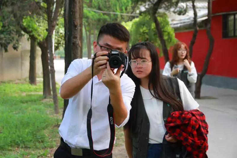 招贤纳士我们是认真的,纳新