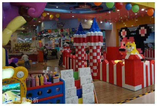 贵阳观山湖万达广场购物,万达广场和大润发哪个大