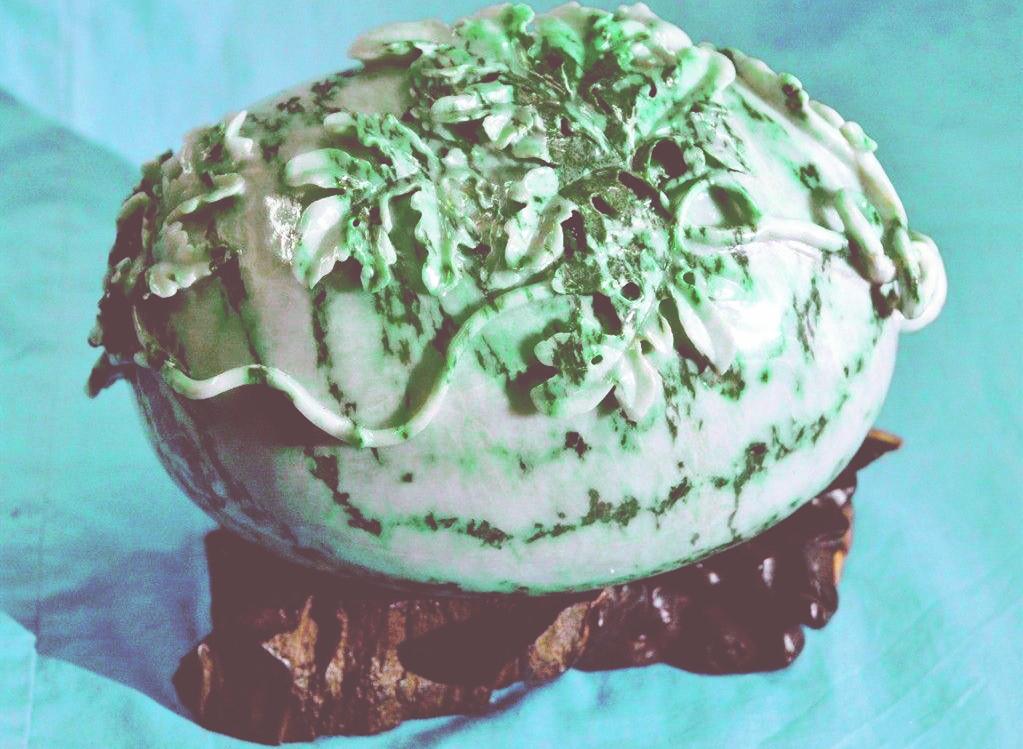 翡翠西瓜真品下落,翡翠西瓜专家估价