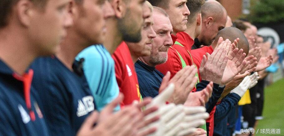 我的梦想就是能拥有你,我的梦想是一名足球运动员