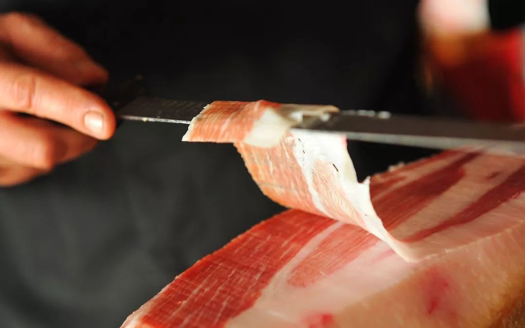 风化3年才成熟，味道不输西班牙火腿的中华老字号，价格却只有10%？