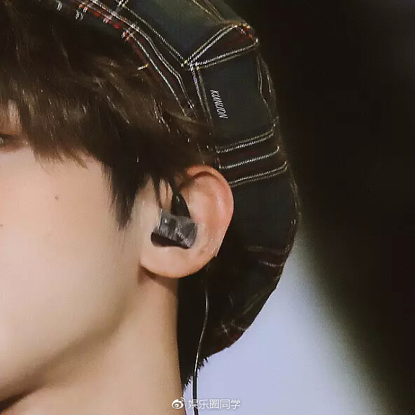 蔡徐坤站姐路透破千万热搜,蔡徐坤站姐评价蔡徐坤