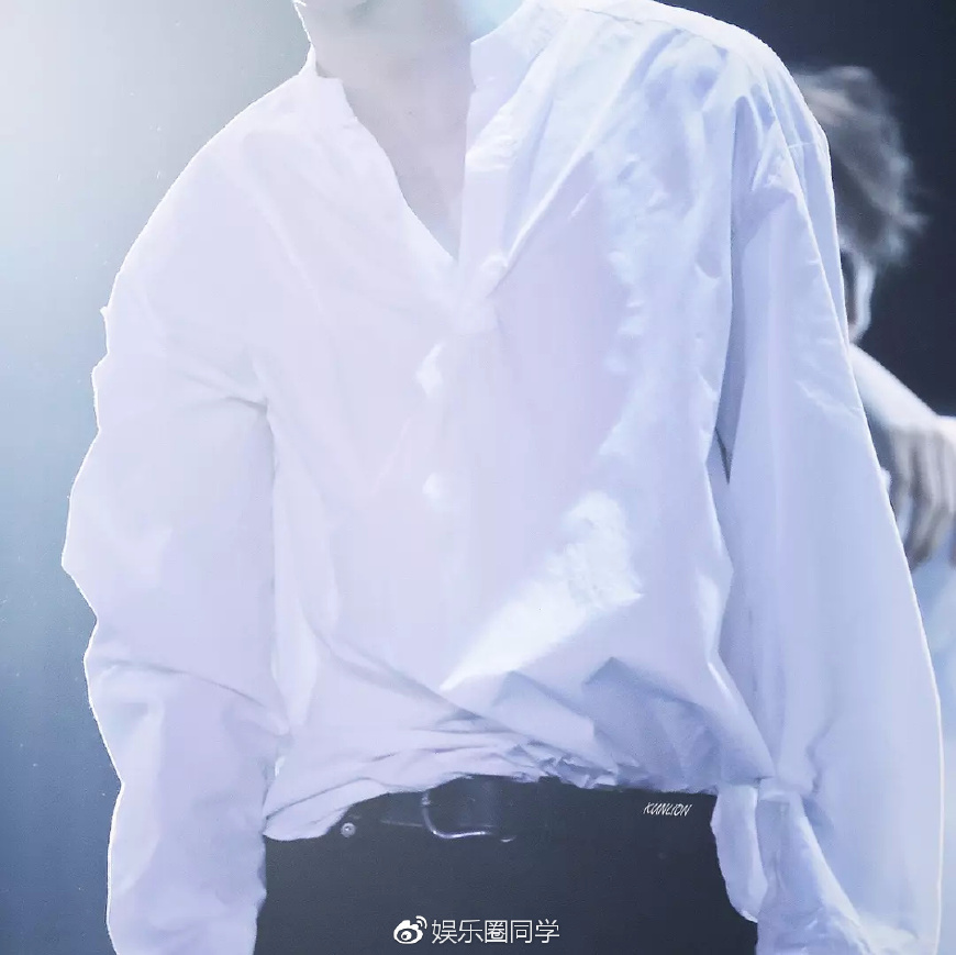 蔡徐坤站姐路透破千万热搜,蔡徐坤站姐评价蔡徐坤