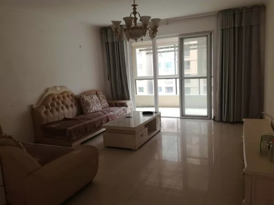 出售半亩宅基地一块！牡丹区区委广场附近、人民路附近各一套房源出售！