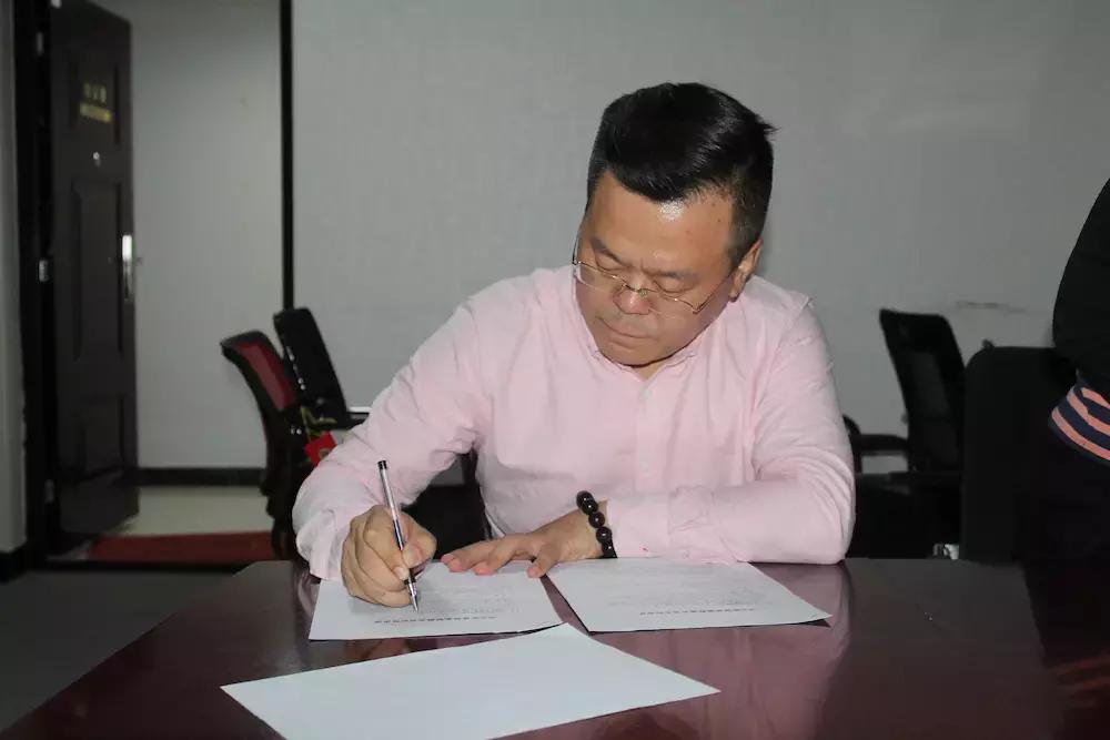 头条号-河北实体商家联盟资源对接私享会在石家庄圆满落幕