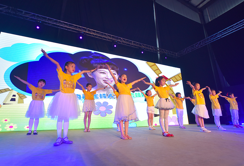 南充蓝话筒少儿主持与演讲,南充蓝话筒少儿主持怎么样