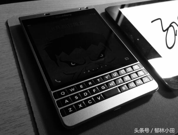 黑莓经典机,黑莓经典2023