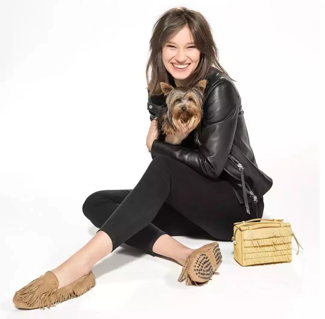 又有一波最新的美鞋美包来了看看我们是否为你种下了一片草原