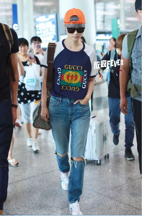 团｜十一出游必备零食专场+把《史记》变成生动漫画书的《漫画史记》+威廉王子和明星大咖都爱穿的鬼塚虎鞋