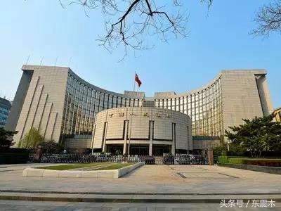 将1亿元分别存入银行或余额宝1年后，利息有多少？吓我一跳