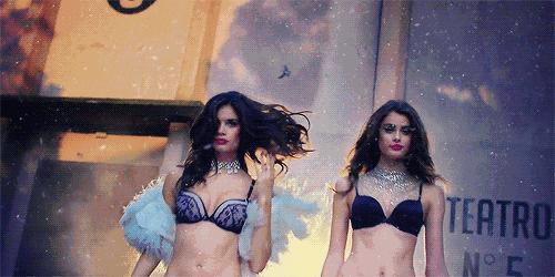 跑完步身上的汗很臭,跑完步身上一股汗臭得熏眼睛