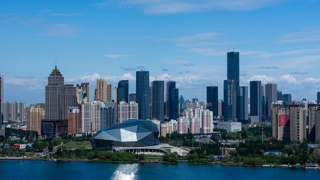 大连和长沙旅游哪个好玩,沈阳和大连冬季旅游景点
