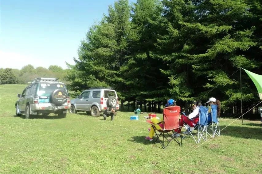 电瓶一年之内坏了换什么电池,原厂汽车电瓶和新换电瓶哪个耐用