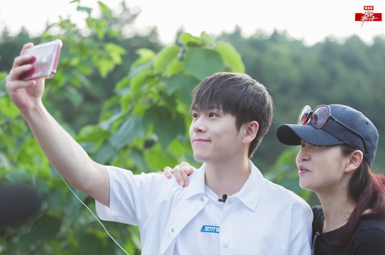 武艺我家那小子为妈妈庆生,我家那小子武艺情商