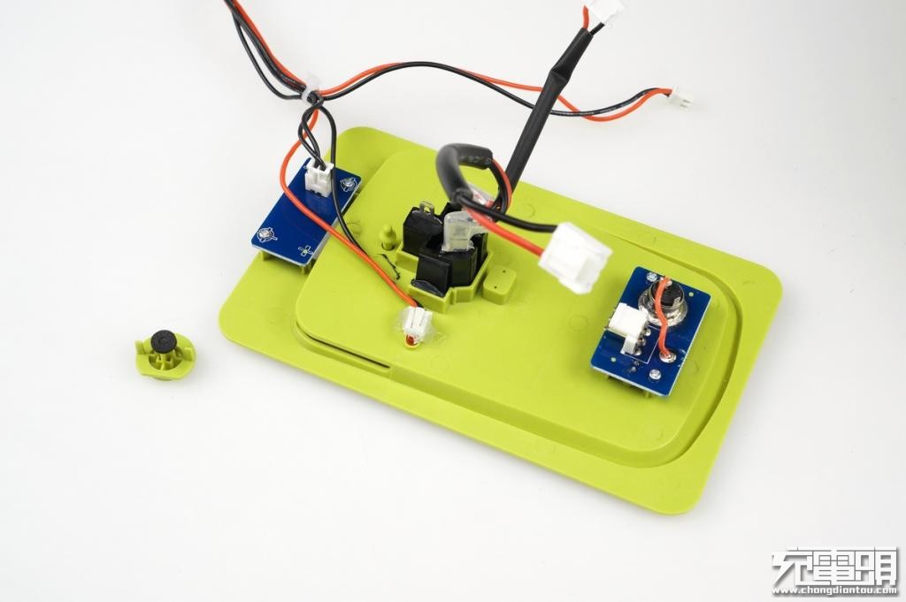 电小二户外电源拆解,电小二户外电源拆机