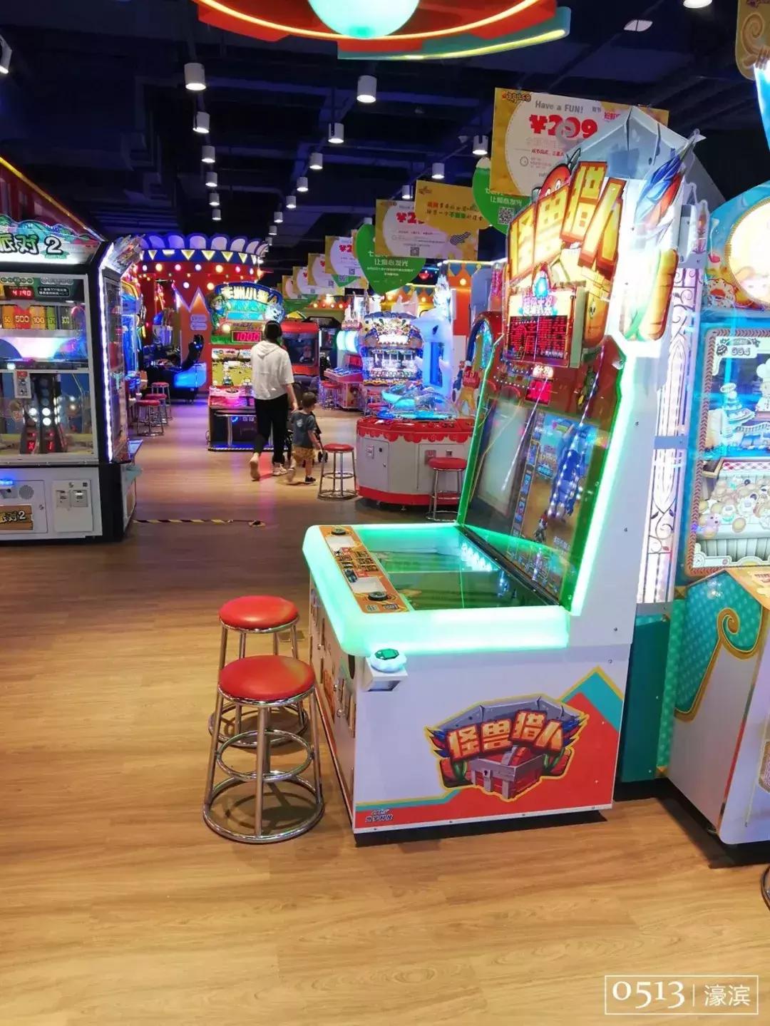 南通室内蹦床主题游乐场,南通成人游乐场