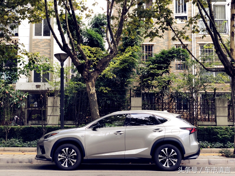 雷克萨斯rx300和nx300的区别,追求完美测试