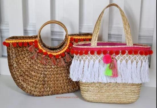 她拿这个擦一擦包包，立马变得和新的一样！