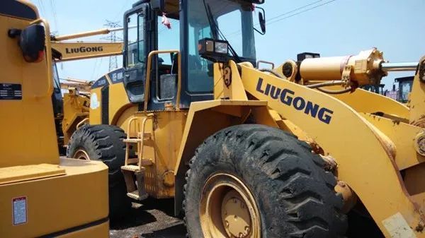 50装载机故障图片大全,装载机安全隐患排查内容