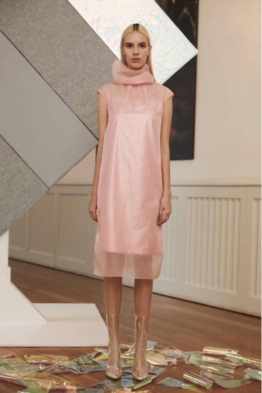 米兰时装周2024春夏秀vittoria,米兰时装周ss2024