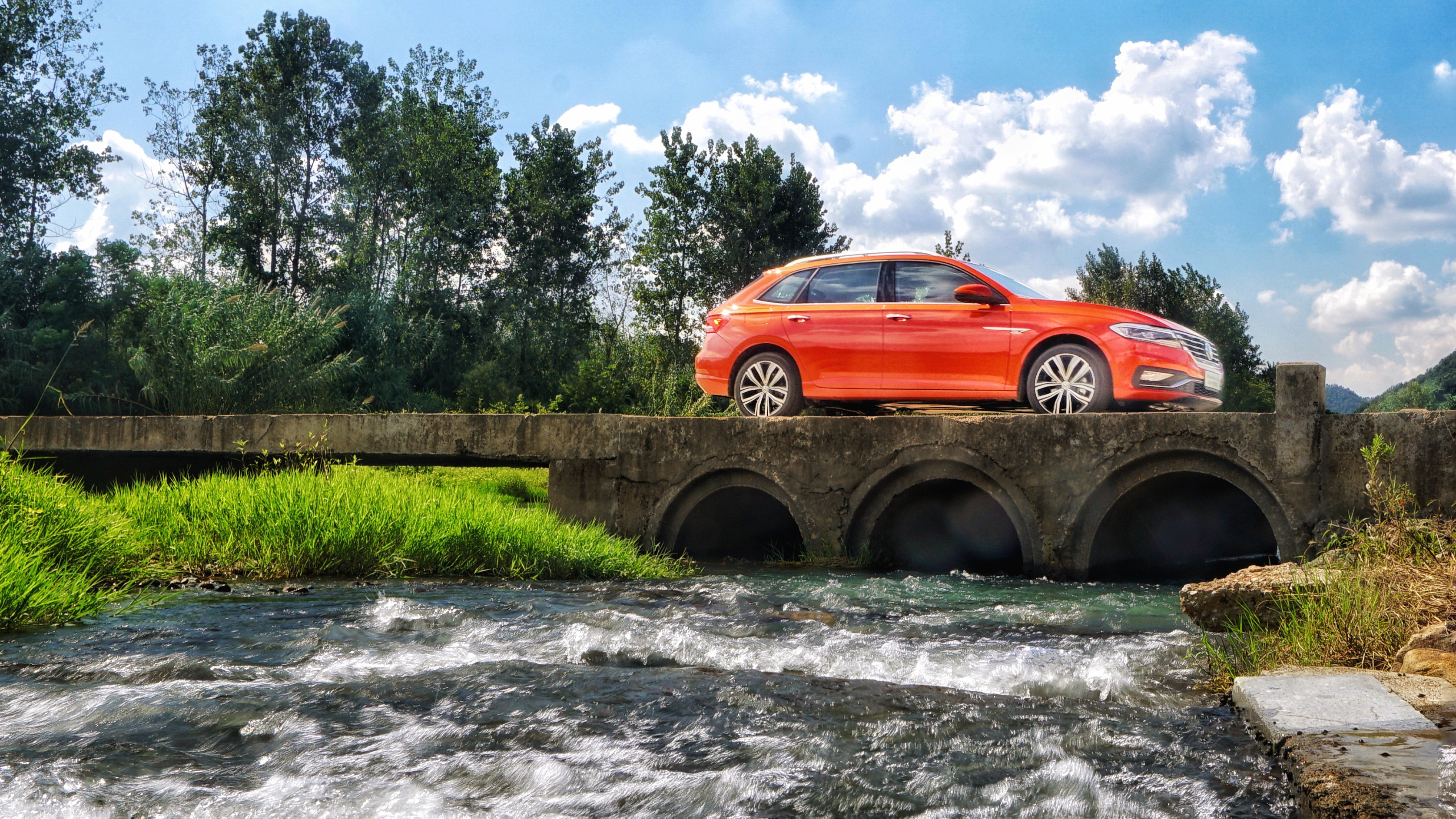 售价十五万左右的德系车,大众新朗逸两厢上市