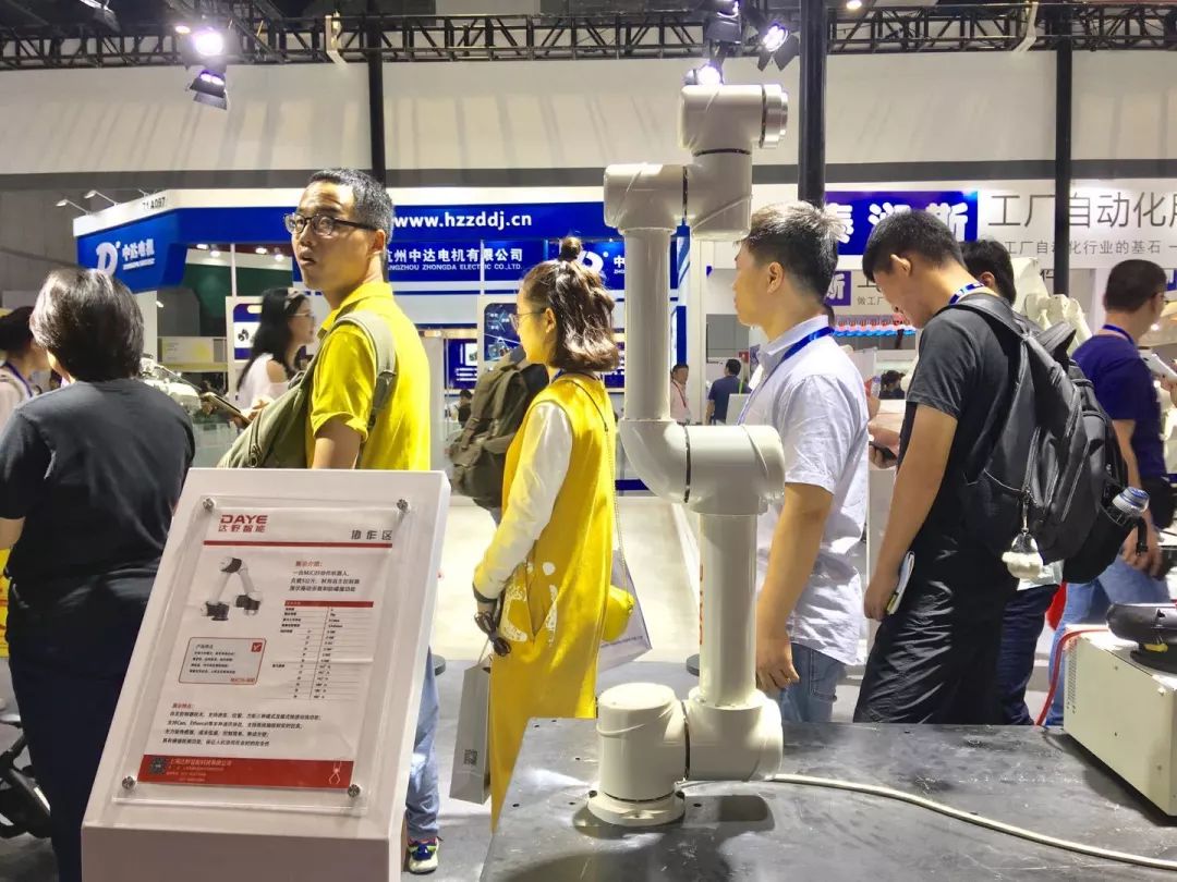 高工机器人产业,工博会协作机器人新品大合集