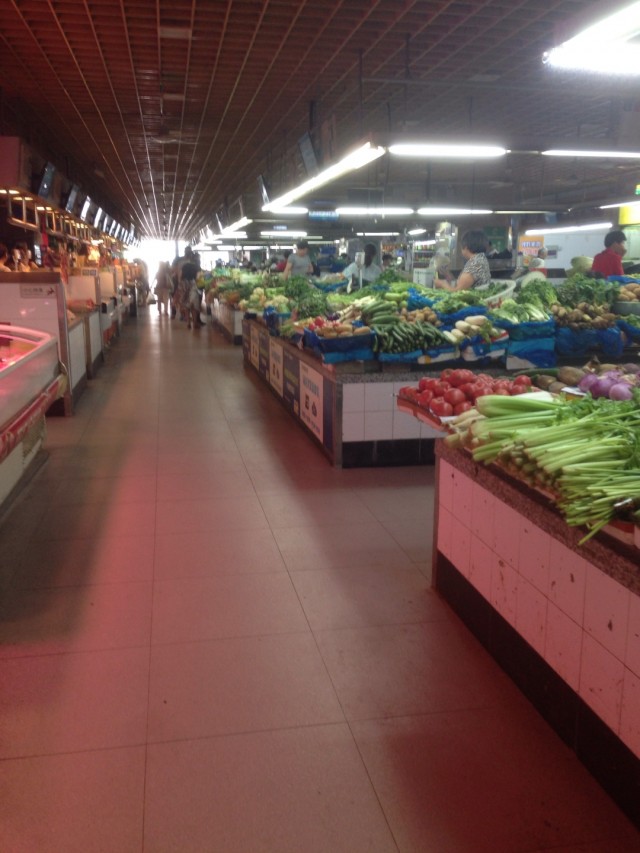 5万吨农产品备战黄金周南环桥市场货丰量足迎国庆