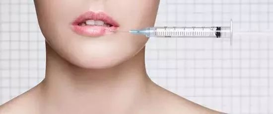 朋友圈卖什么会判刑,在朋友圈卖啥犯法