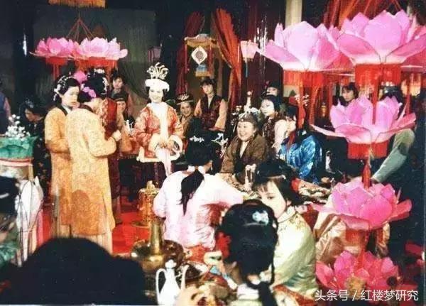 从《红楼梦》看企业宣传工作方式方法