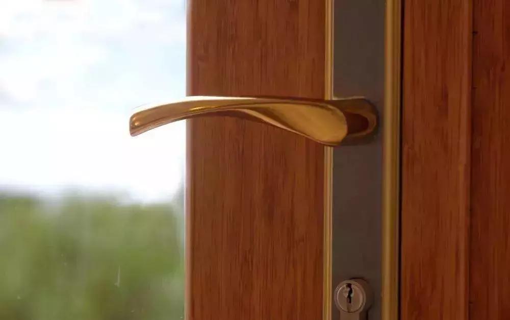 装修科普木门知识分享文案,大巫聊装修室内木门怎么选