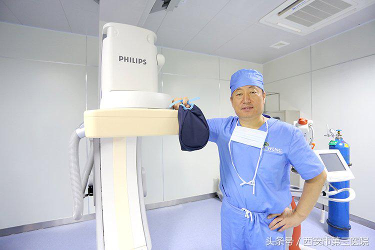 脑袋里有气球膨胀的感觉,脑袋里气球爆炸的声音