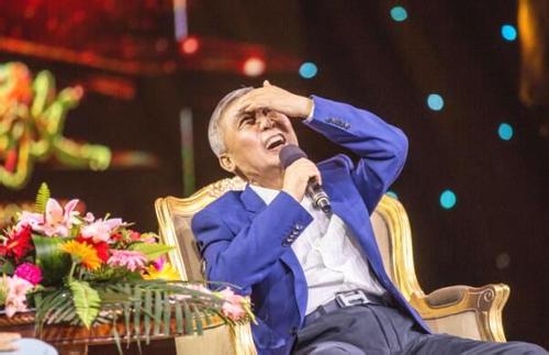 姜昆和郭德纲的相声对比,相声大师对郭德纲和姜昆的评价