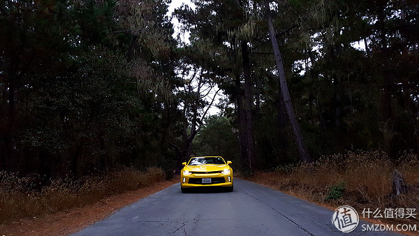 雪佛兰科迈罗国外出街,雪佛兰rs科迈罗2007