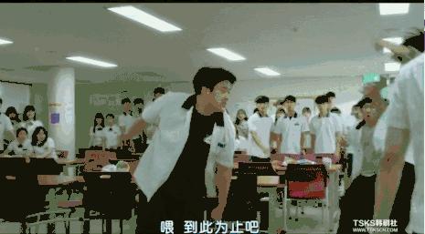 她的剧总能满足我泛滥的少女心？！