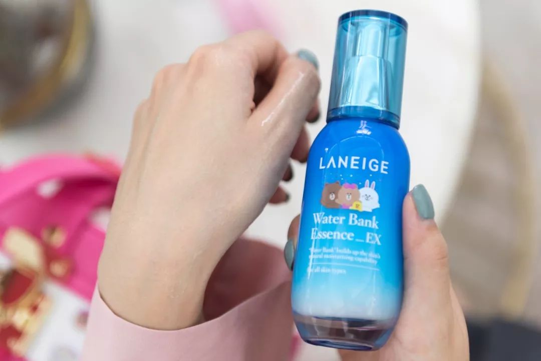 作为一个“LINEFRIENDS”重度患者，此刻少女心和钱包都大型不保！