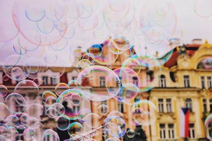 1元买遍网红下午茶，2000杯奶茶免费喝，100购250，更有火遍抖音的泡泡秀，嗨skr国庆！