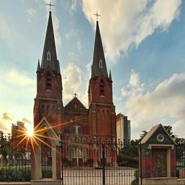 上海南京杭州苏州乌镇旅游攻略,上海迪士尼乐园旅游攻略大全