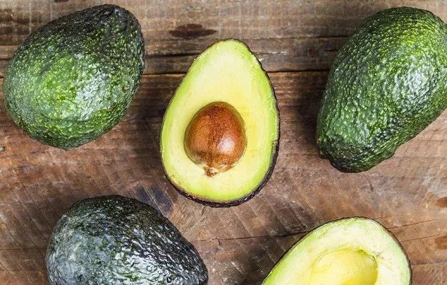 词语：牛油果的词语演进机器贩卖推销*局骗**