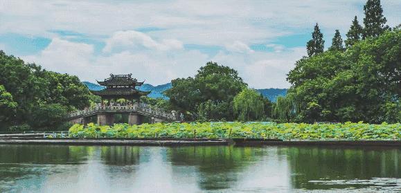 融湖而居,融湖而居最好的小院