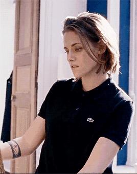 曾是上流貴族的PoloShirt 现在必须把它穿上街头